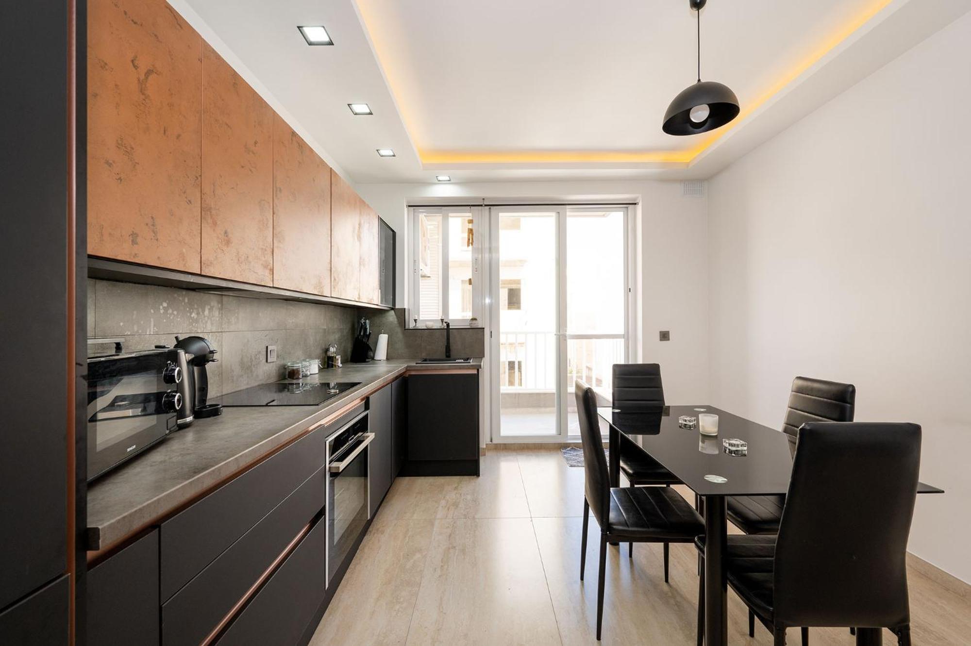 Modern 2 Bedroomed In Apartamento *